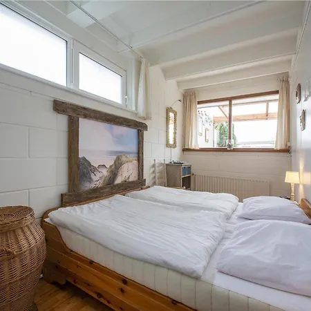 Comfortable By * Sint Maartensvlotbrug