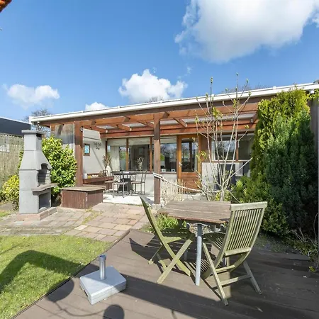 Comfortable By Holiday home Sint Maartensvlotbrug