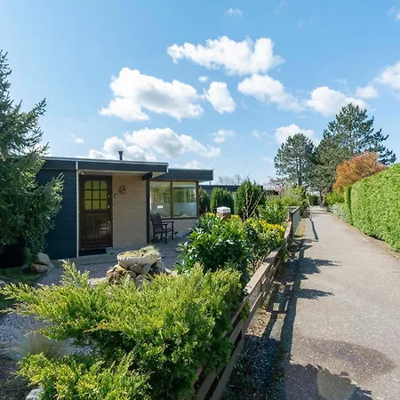 Sint Maartenszee Near بيت للعطل